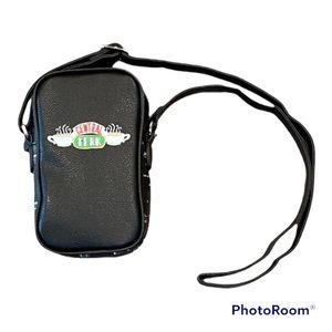 Danielle Nicole FRIENDS crossbody